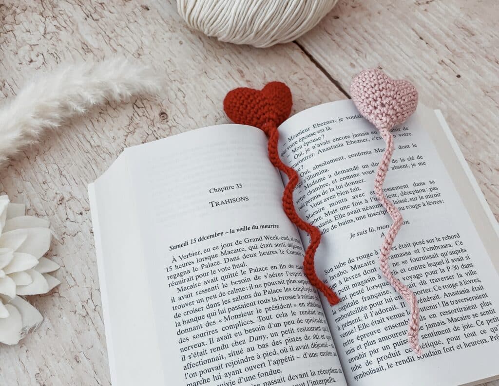 coeur, marque page, annab, crochet, amigurumi, patron gratuit, free pattern