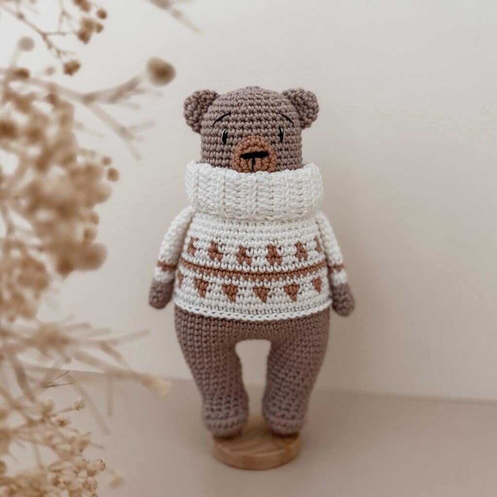 L'ours et son pull OFF, annab, crochet, box crochet, amigurumi, kit crochet